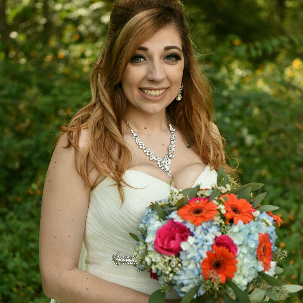 Meet your Posher, Courtney